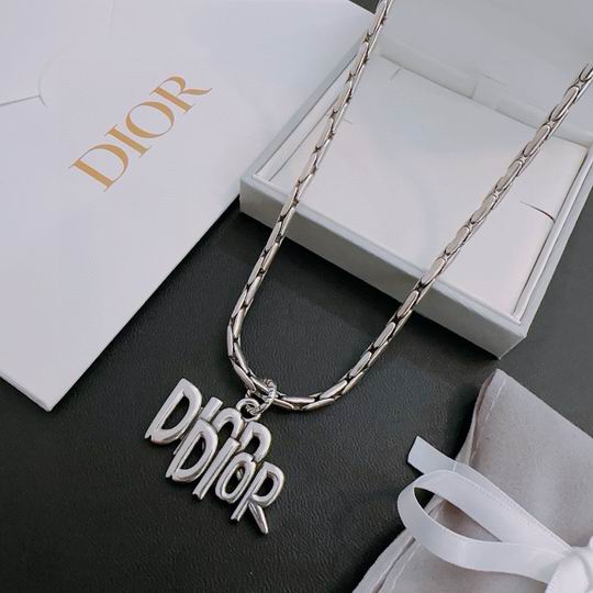 Dior Necklace 11lyh340